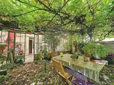 Immeuble - 378 m² - 20 pièces