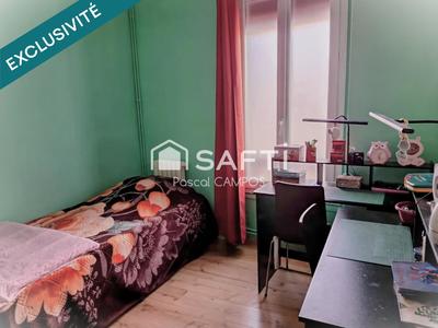 Maison - 90 m² - 7 pièces