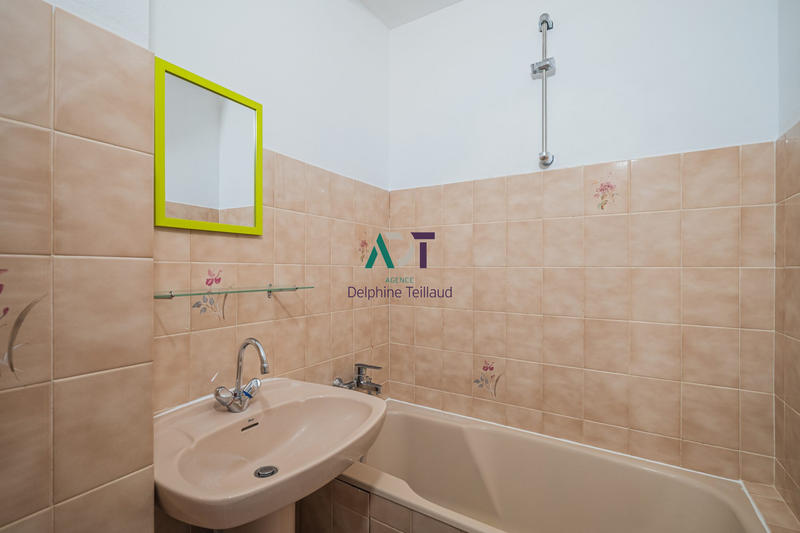 Appartement - 75 m² - 4 pièces