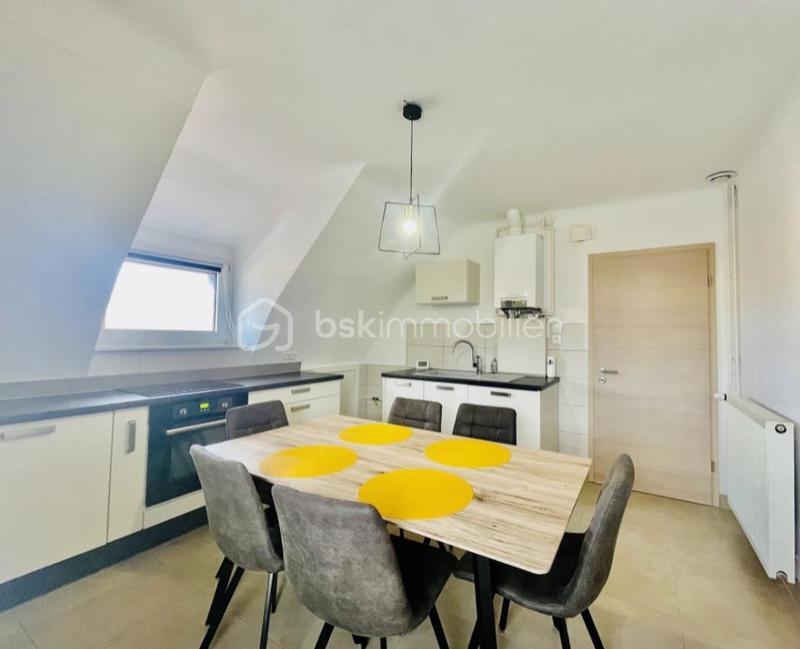 Appartement - 83 m² - 4 pièces