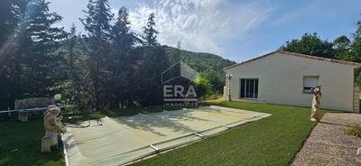 Maison - 174 m² - 6 pièces