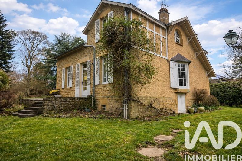 Maison - 162 m² - 6 pièces