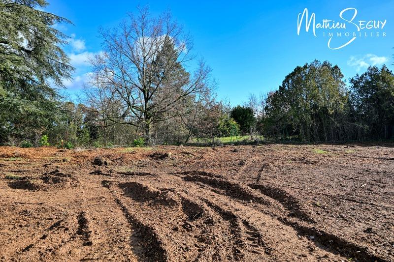 Terrain constructible - 471 m²