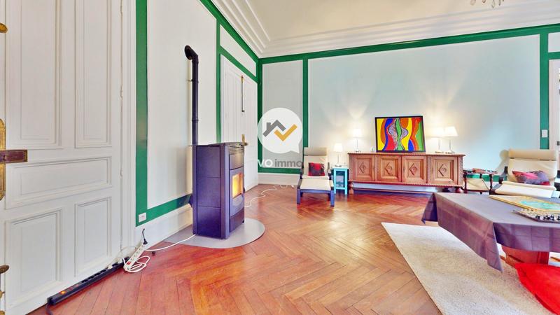 Château - 750 m² - 20 pièces