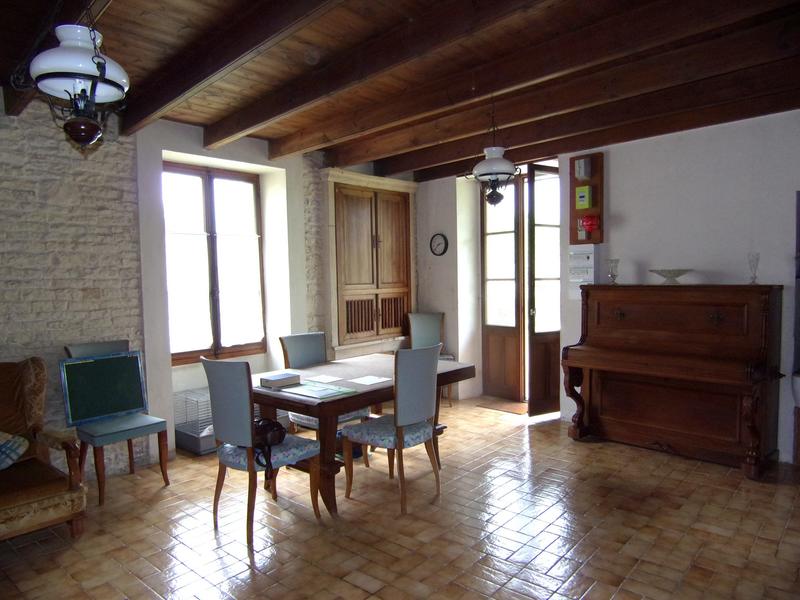 Maison ancienne - 131 m² - 6 pièces