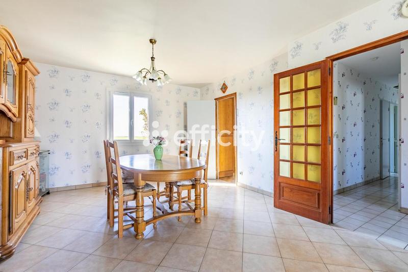 Maison - 83 m² - 4 pièces