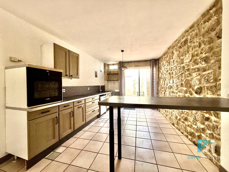 Maison - 91 m² - 4 pièces