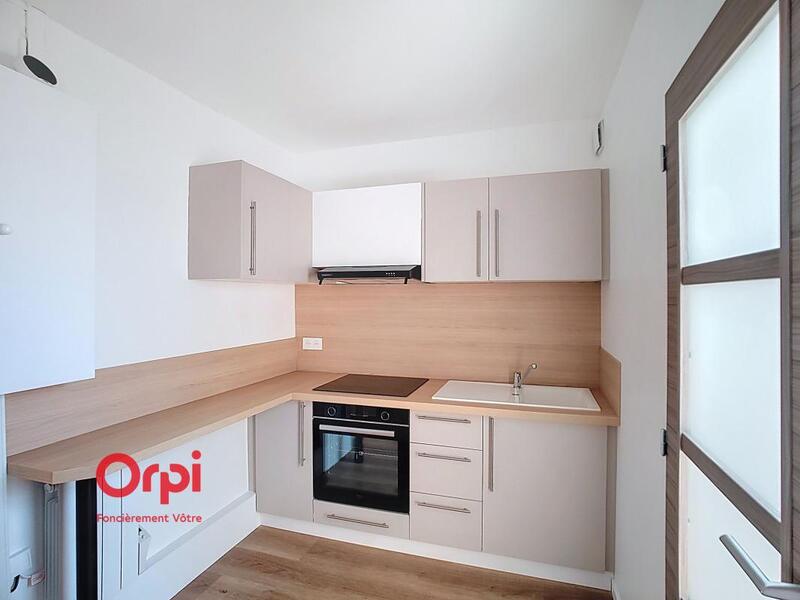 Studio - 28 m² - 1 pièce