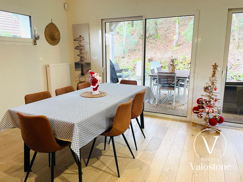 Villa - 109 m² - 5 pièces