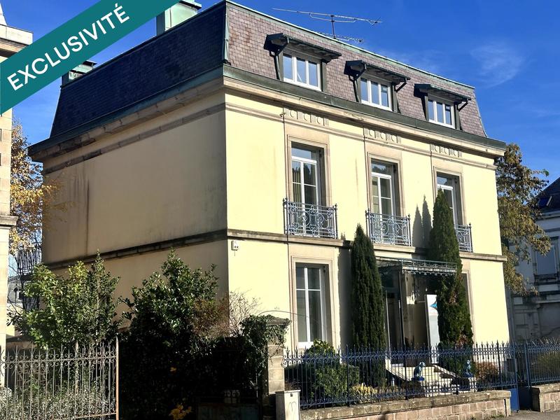 Maison de maîtres - 242 m²