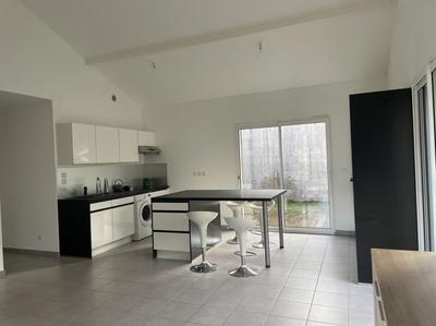 Maison de village - 75 m² - 4 pièces