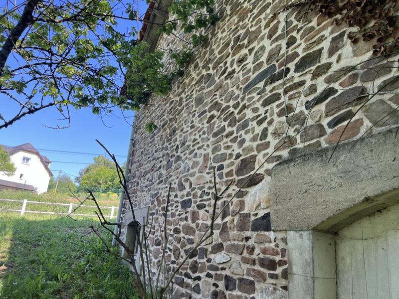 Propriété - 102 m² - 5 pièces