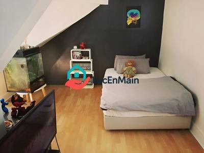 Studio - 25 m² - 1 pièce