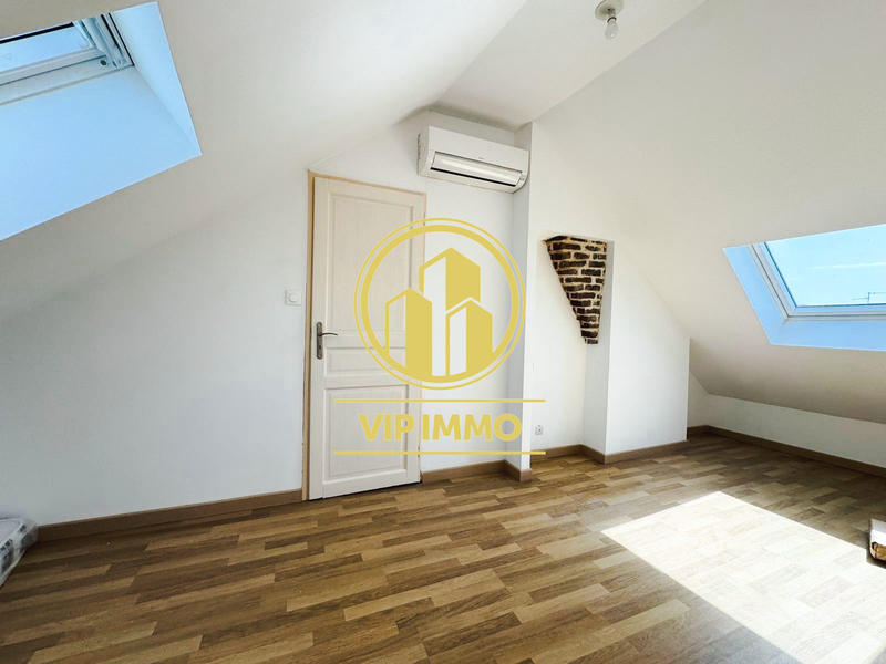 Duplex - 94 m² - 6 pièces