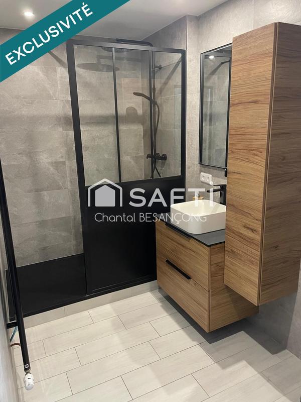 Appartement - 80 m² - 4 pièces