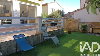 Maison - 95 m² - 5 pièces