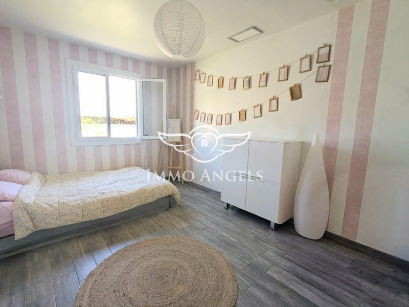 Villa - 155 m² - 6 pièces