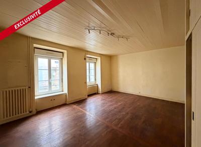 Maison - 182 m² - 8 pièces