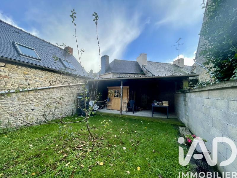 Maison - 317 m² - 17 pièces