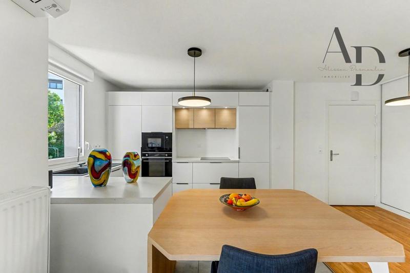 Appartement - 62 m² - 3 pièces