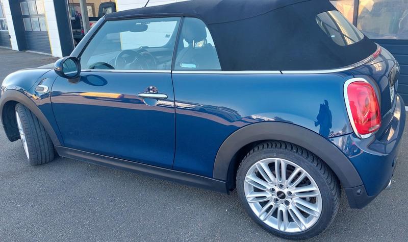 Mini Cabrio Mini IV Cooper d Finition Red Hot Chili 116