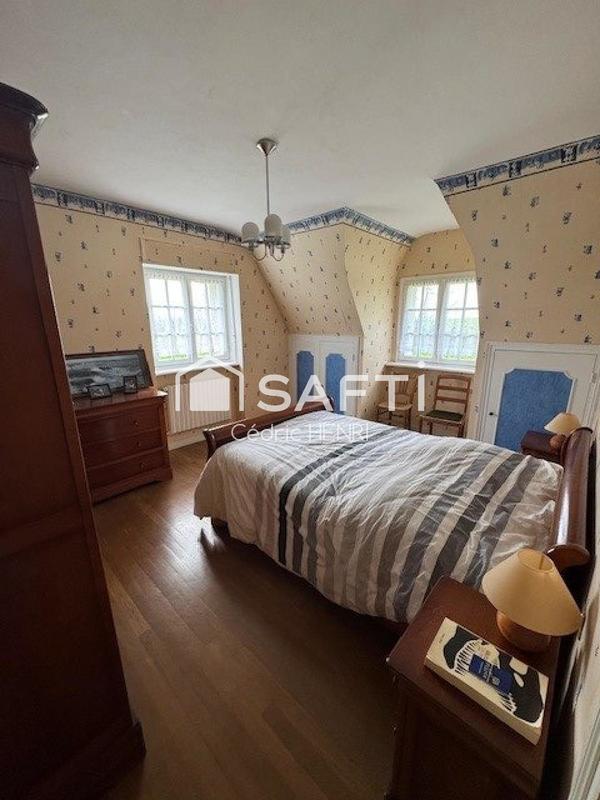 Maison - 205 m² - 6 pièces