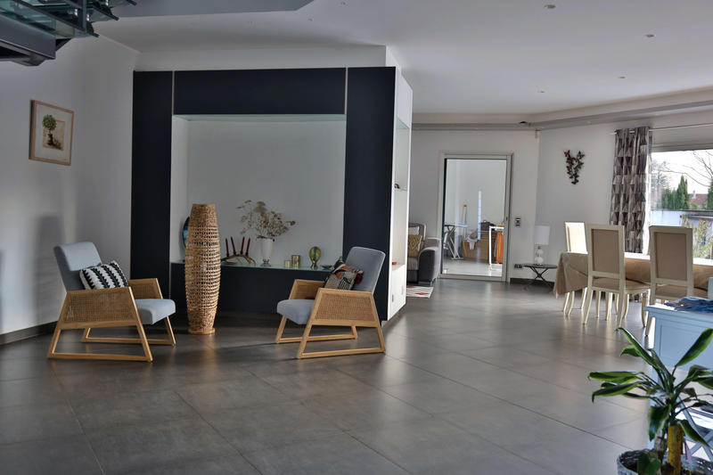 Maison - 283 m² - 6 pièces