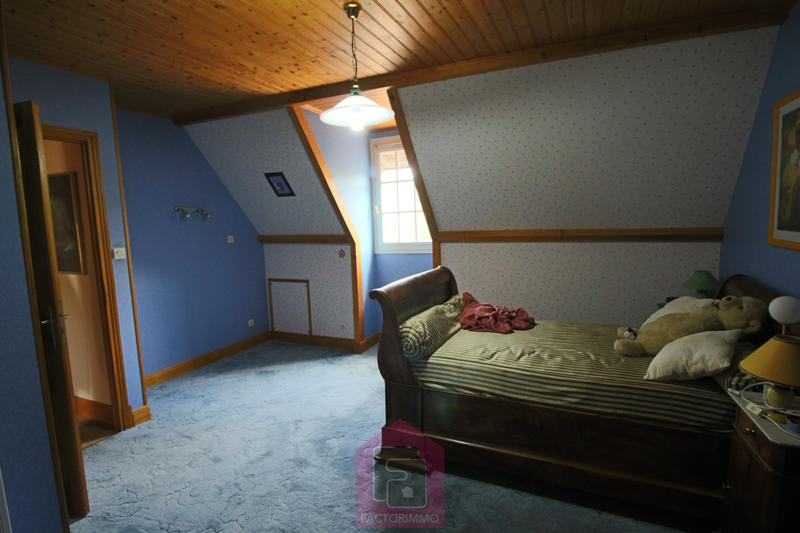 Maison - 146 m² - 6 pièces