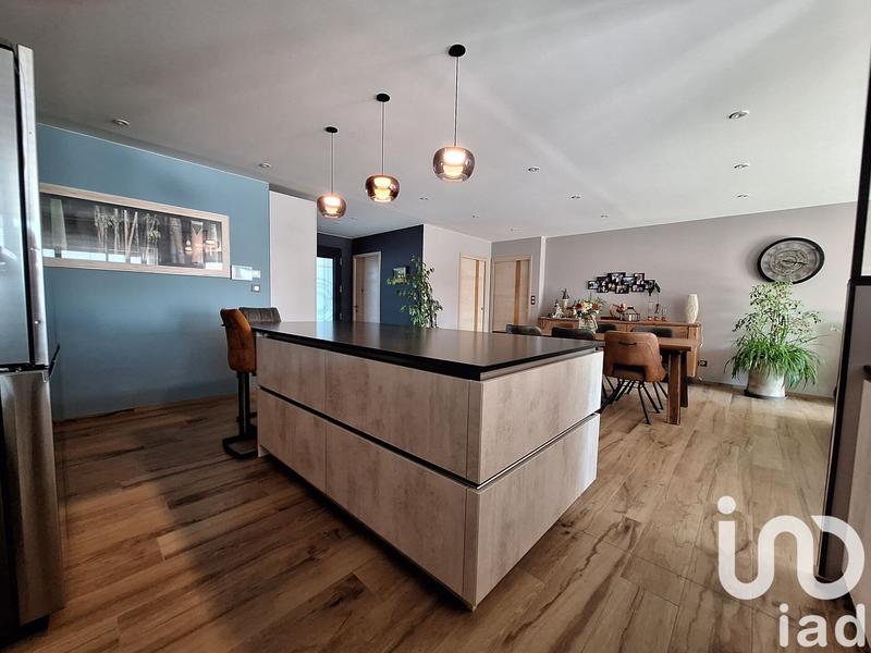 Maison - 153 m² - 5 pièces