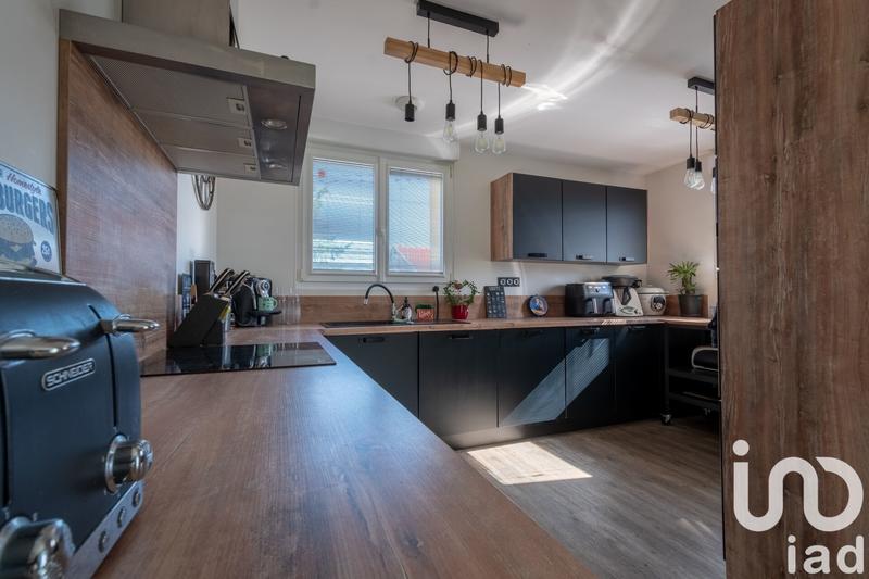 Maison - 168 m² - 6 pièces