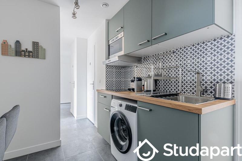 Chambre - 10 m² - 1 pièce