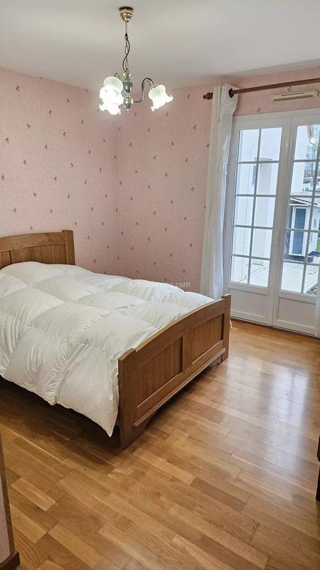 Maison - 160 m² - 5 pièces