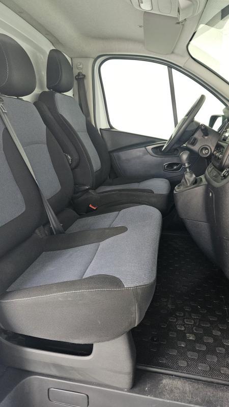 Opel Vivaro Fourgon Fgn F2700 L1h1 1.6 Cdti 120 Ch Pack Clim +