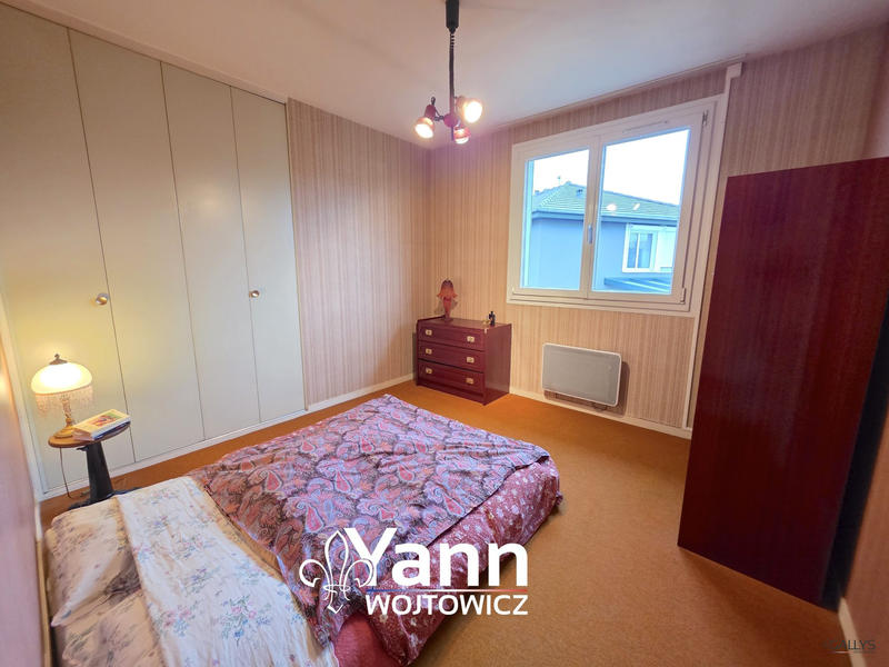 Maison - 86 m² - 5 pièces