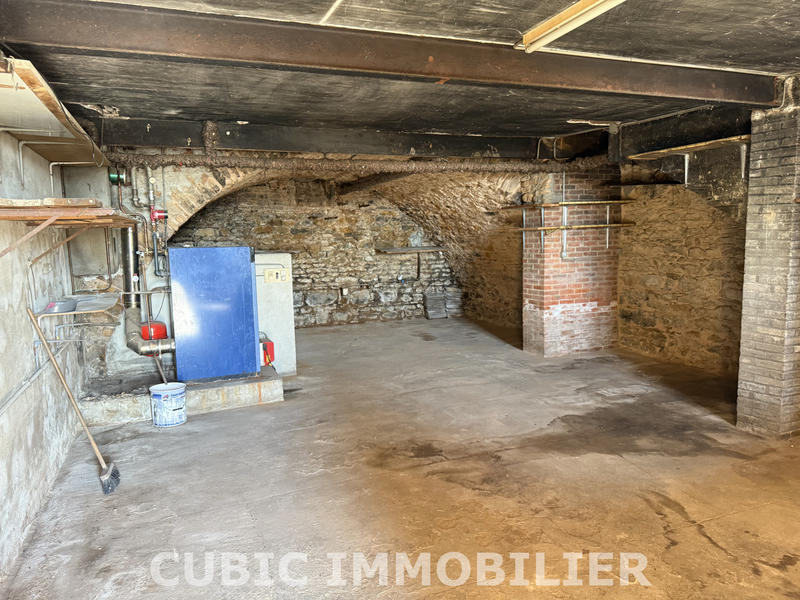 Maison - 150 m² - 4 pièces