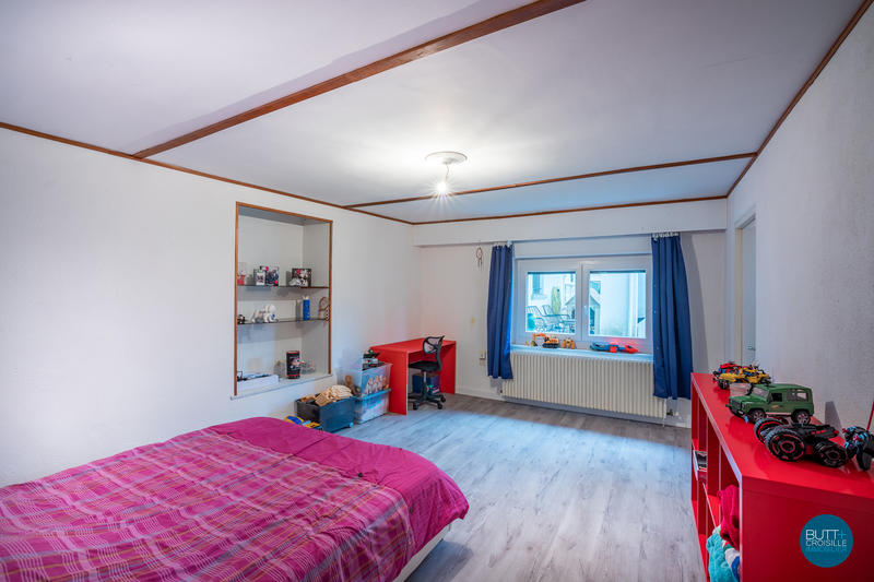 Maison - 390 m² - 11 pièces