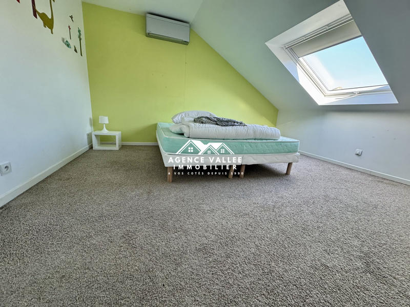 Maison - 198 m² - 8 pièces