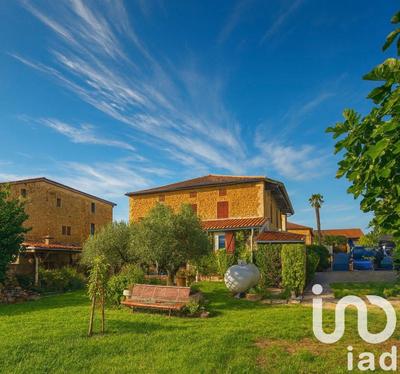 Maison - 187 m² - 5 pièces