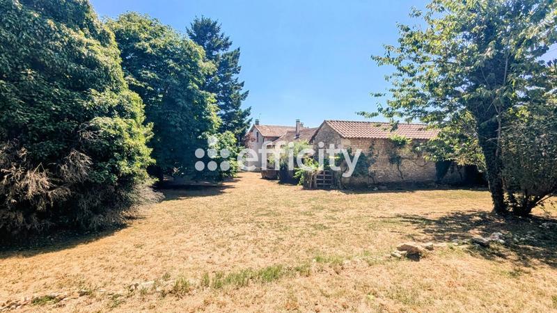 Maison - 100 m² - 3 pièces