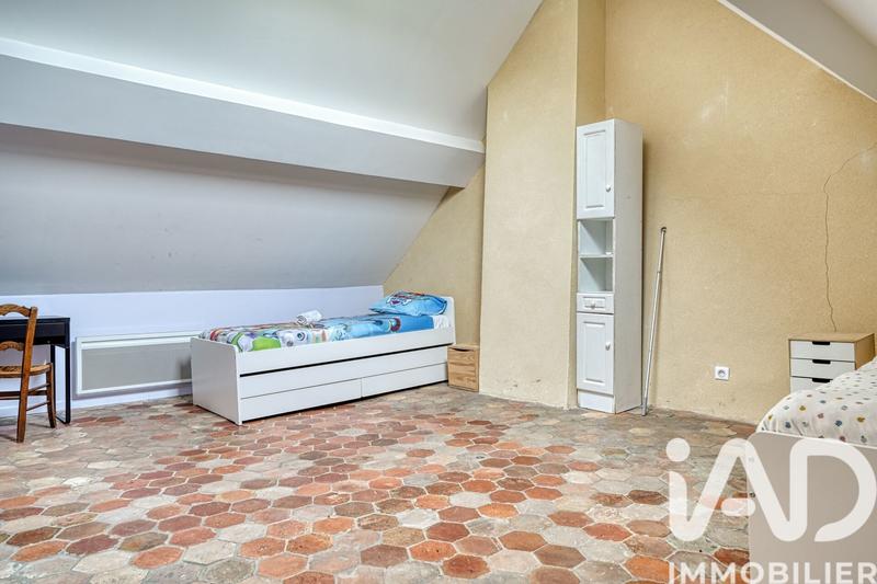 Maison - 187 m² - 7 pièces