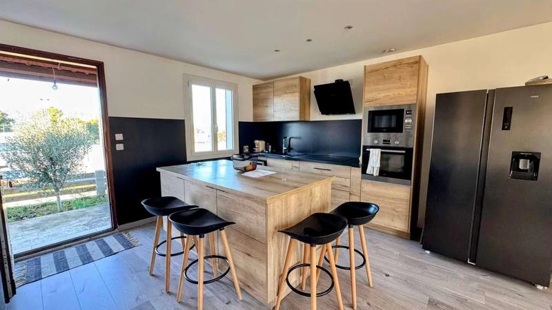 Maison - 107 m² - 5 pièces