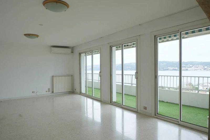 Appartement - 112 m² - 4 pièces