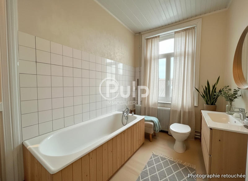 Maison - 165 m² - 5 pièces