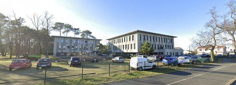 Bureau - 200 m² - 16 pièces