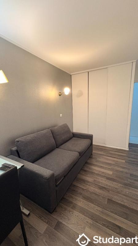 Chambre - 12 m² - 1 pièce