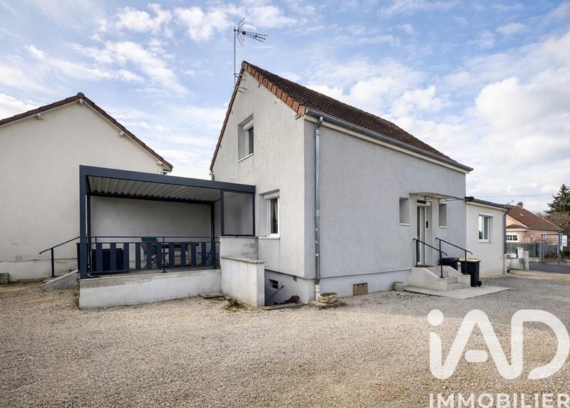 Maison - 92 m² - 4 pièces