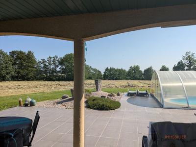 Maison - 169 m² - 8 pièces