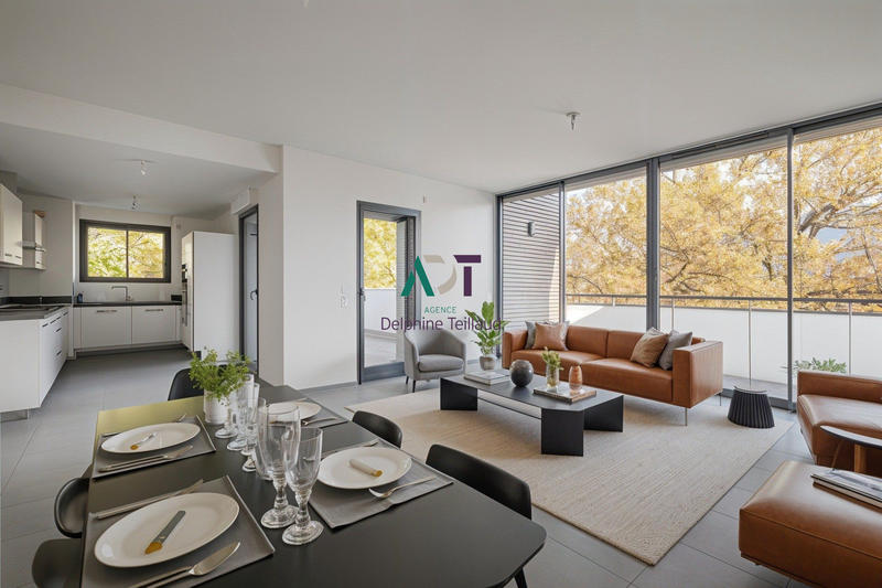 Appartement - 121 m² - 5 pièces