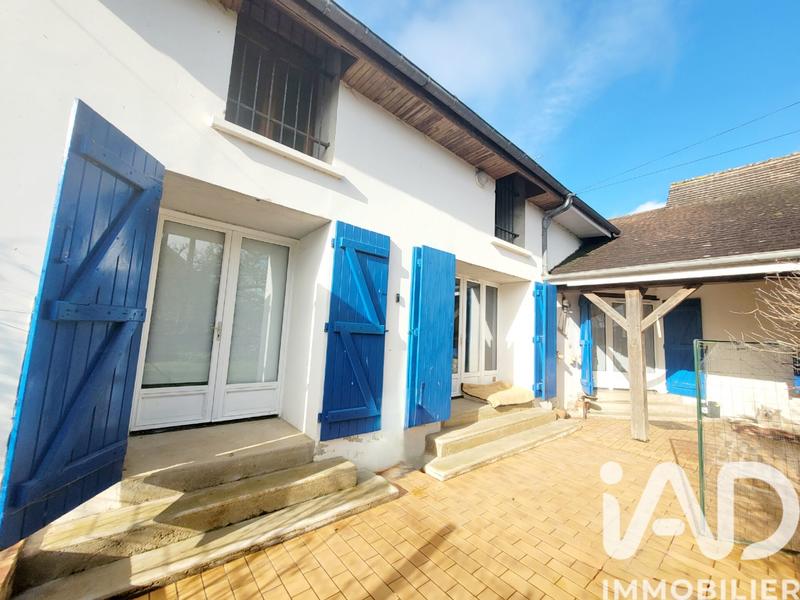 Maison de campagne - 215 m² - 9 pièces