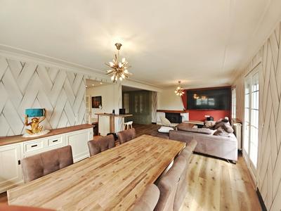 Maison - 124 m² - 6 pièces